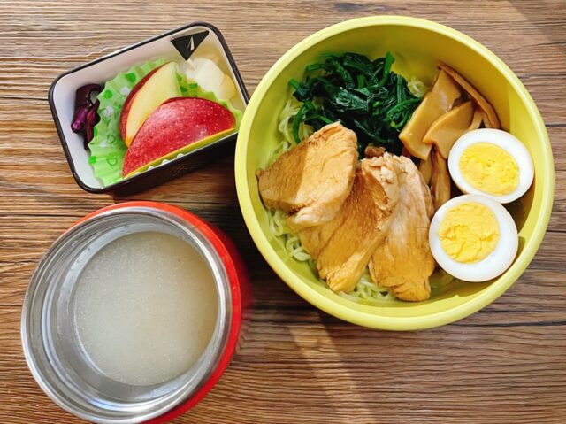 ダイエット高校生のラーメン弁当