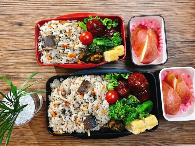 鯖缶の炊き込みご飯弁当