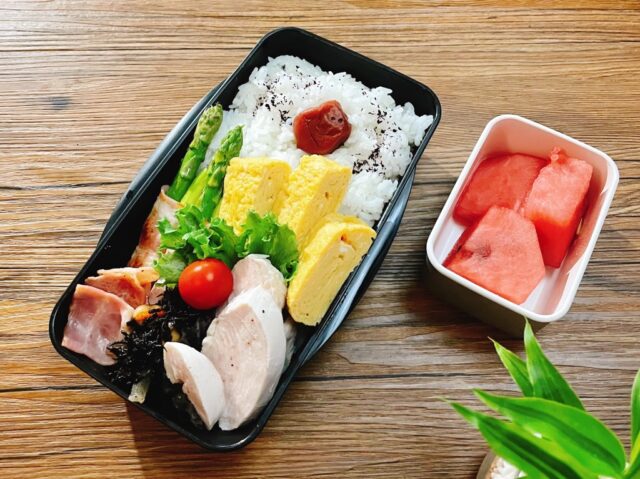 アスパラベーコンの大学生弁当