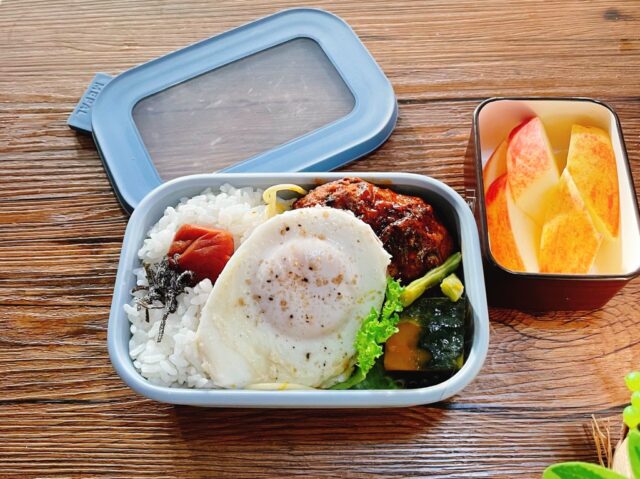 ハムエッグのせ弁当