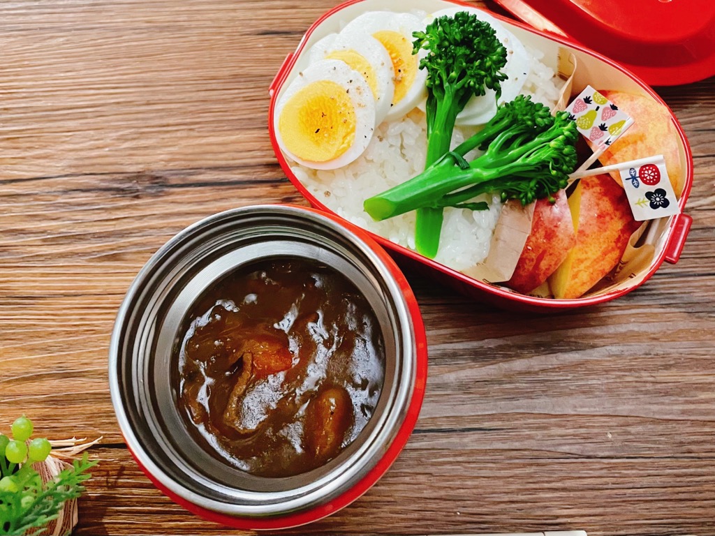 カレー弁当